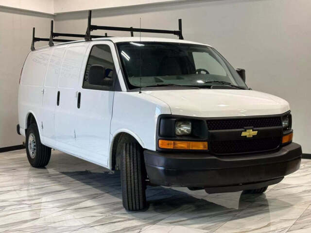 2015 Chevrolet Express for sale at IMD MOTORS, INC in Dallas, TX