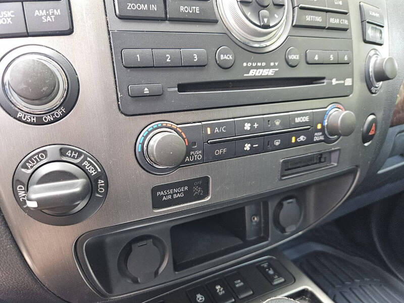 2012 Nissan Armada Platinum