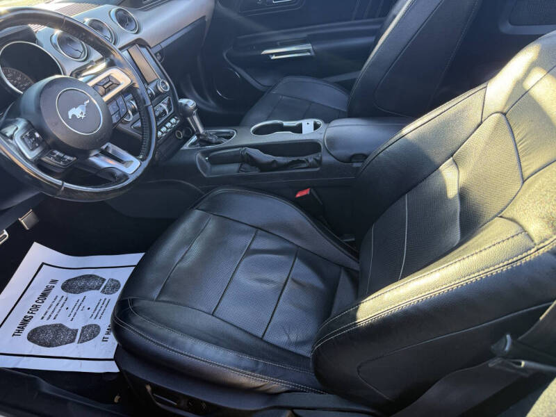 2020 Ford Mustang EcoBoost Premium