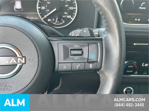 2022 Nissan Rogue SL