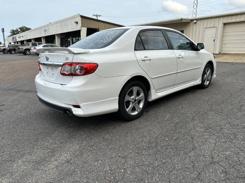 2011 Toyota Corolla S