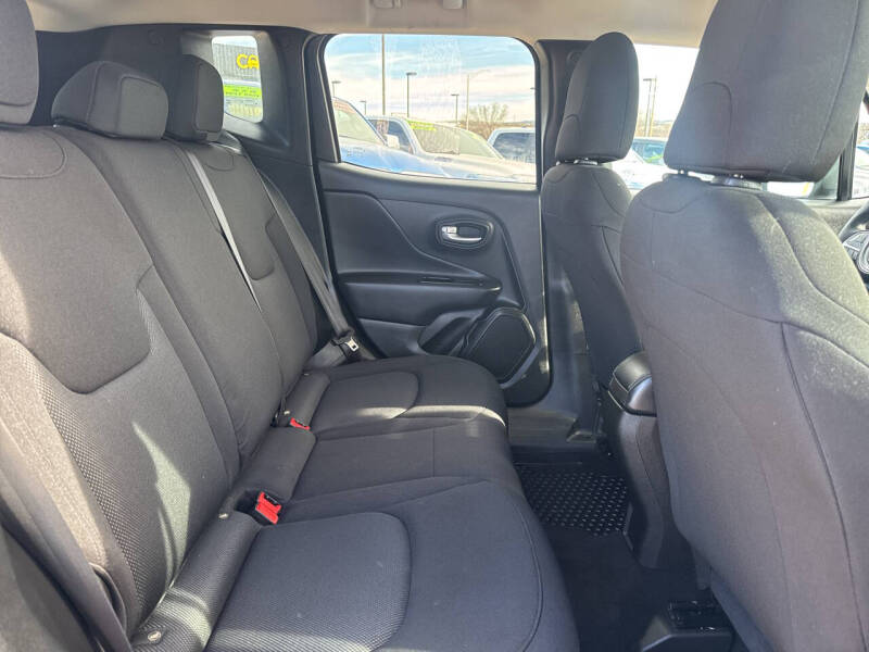 2023 Jeep Renegade Latitude