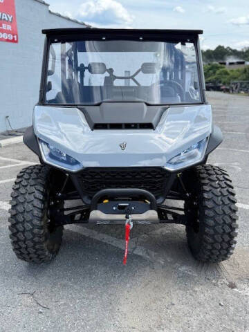 2025 Segway UT10 Crew P