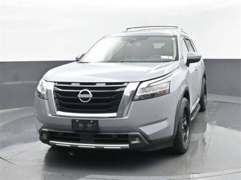 2022 Nissan Pathfinder Platinum