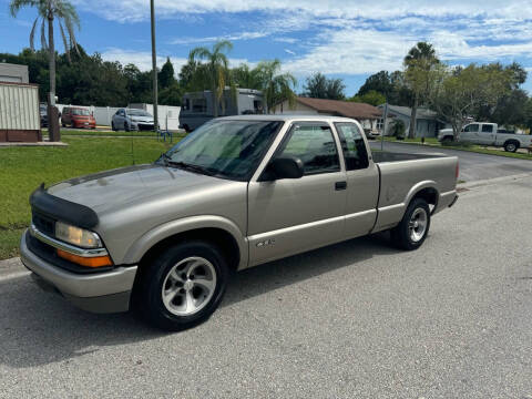 2000 Chevrolet S-10 for sale at Specialty Car and Truck in Largo FL