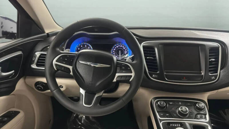 2015 Chrysler 200 C