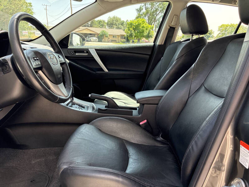 2011 Mazda MAZDA3 s Grand Touring