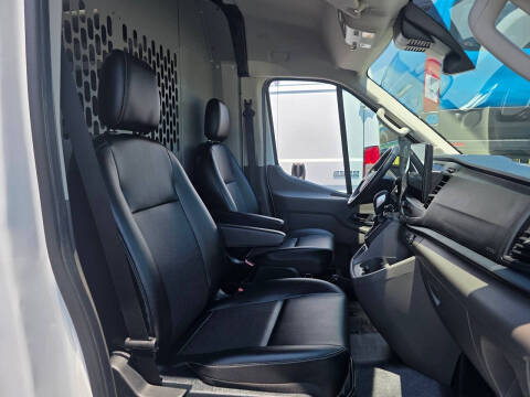 2023 Ford Transit 250