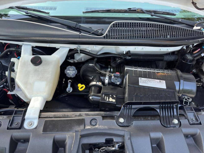 2018 Chevrolet Express LS 3500