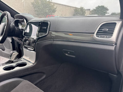 2020 Jeep Grand Cherokee SRT