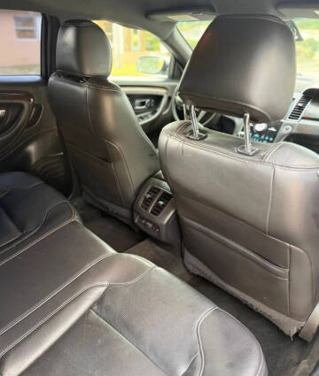 2017 Ford Taurus Limited