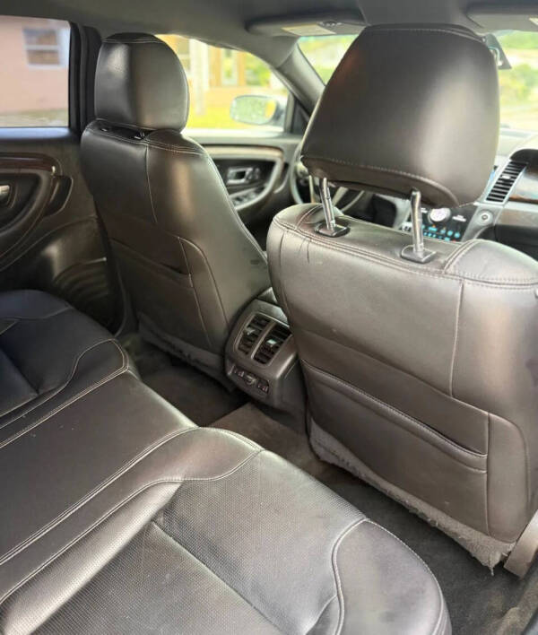 2017 Ford Taurus Limited