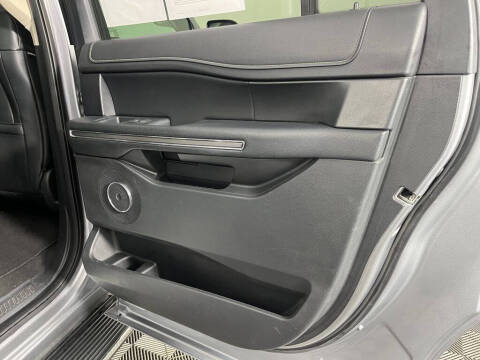 2023 Ford Expedition MAX XLT