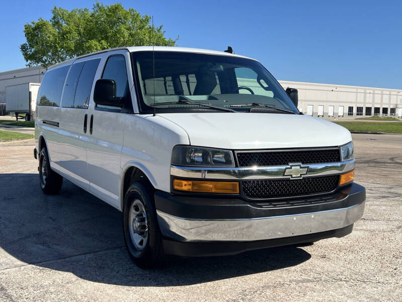 2018 Chevrolet Express LT 3500