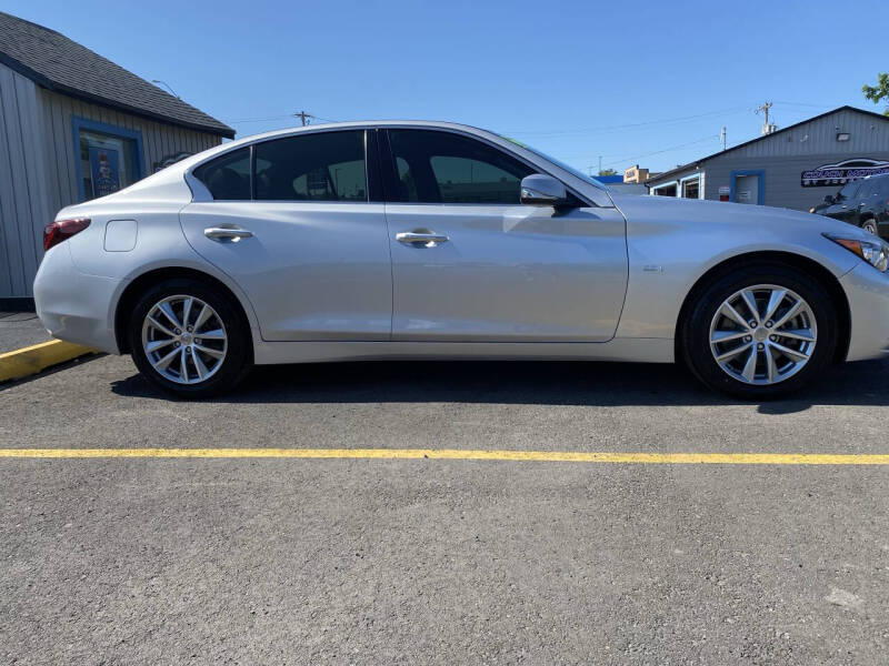 2018 Infiniti Q50 2.0T Pure