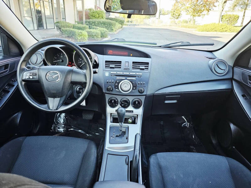 2010 Mazda MAZDA3 i Sport