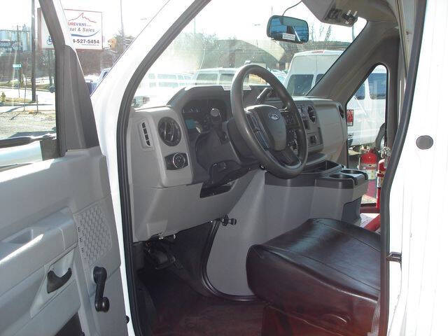 2024 Ford E-Series