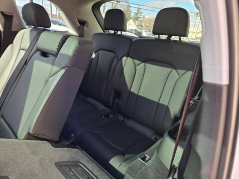 2023 Audi Q7 quattro Premium Plus 55 TFSI