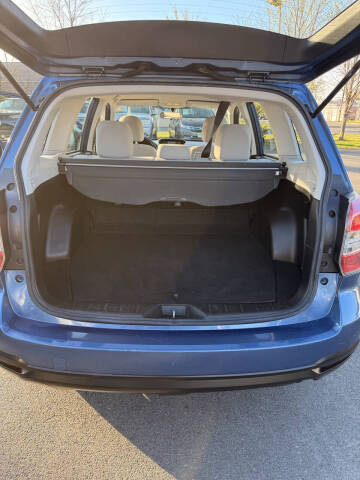 2015 Subaru Forester 2.5i