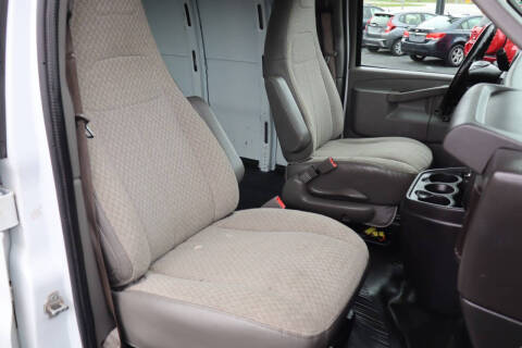 2020 Chevrolet Express 2500