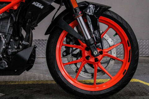 2022 KTM 390 Duke