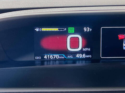 2020 Toyota Prius LE AWD-e