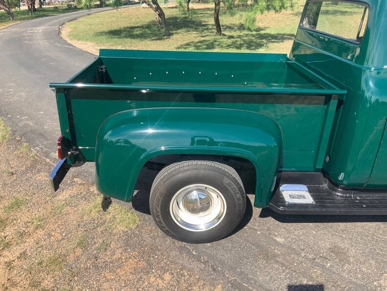 1955 Ford F-100
