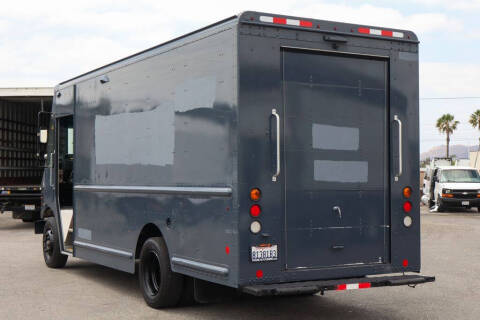 2021 Freightliner MT45 Chassis