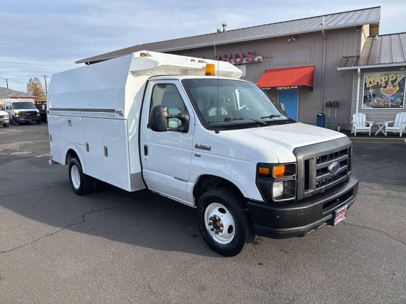 2010 Ford E-350