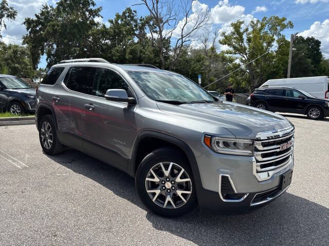 2023 GMC Acadia SLT