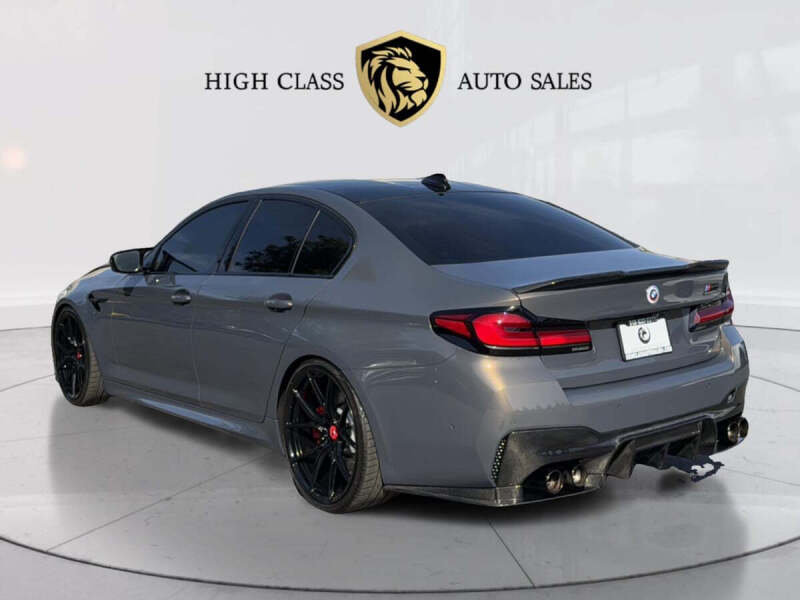 2022 BMW M5