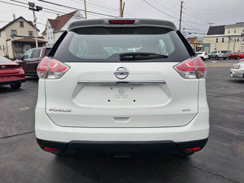2016 Nissan Rogue S