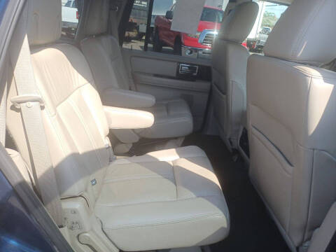 2017 Lincoln Navigator Select