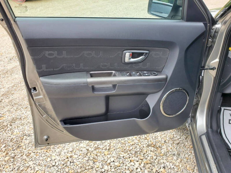 2012 Kia Soul +