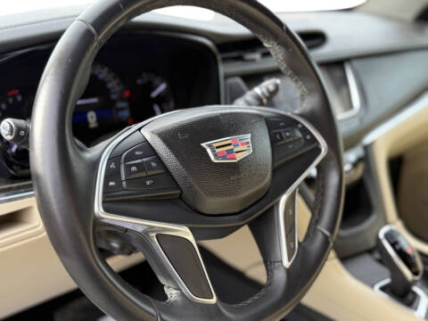 2017 Cadillac XT5