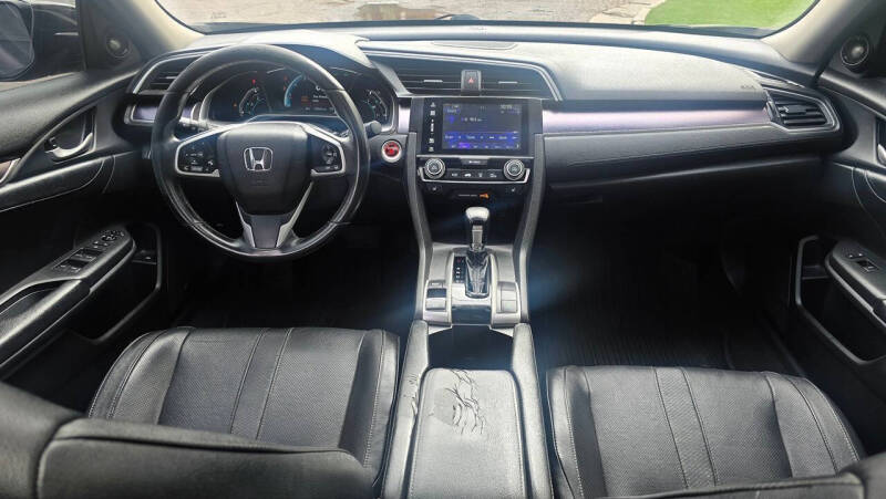 2017 Honda Civic Touring