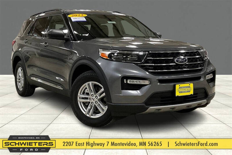 2023 Ford Explorer XLT's photo