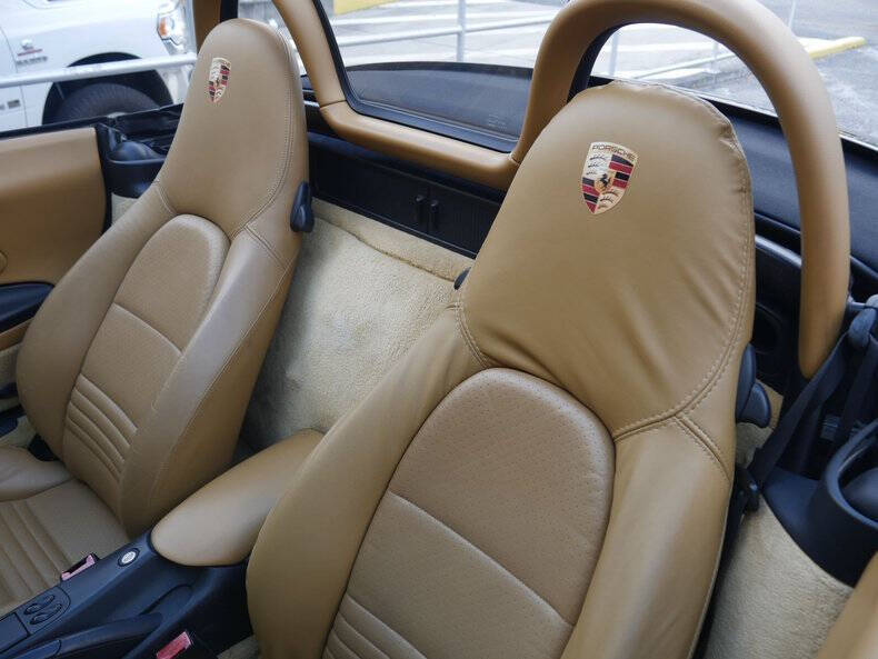 2002 Porsche Boxster