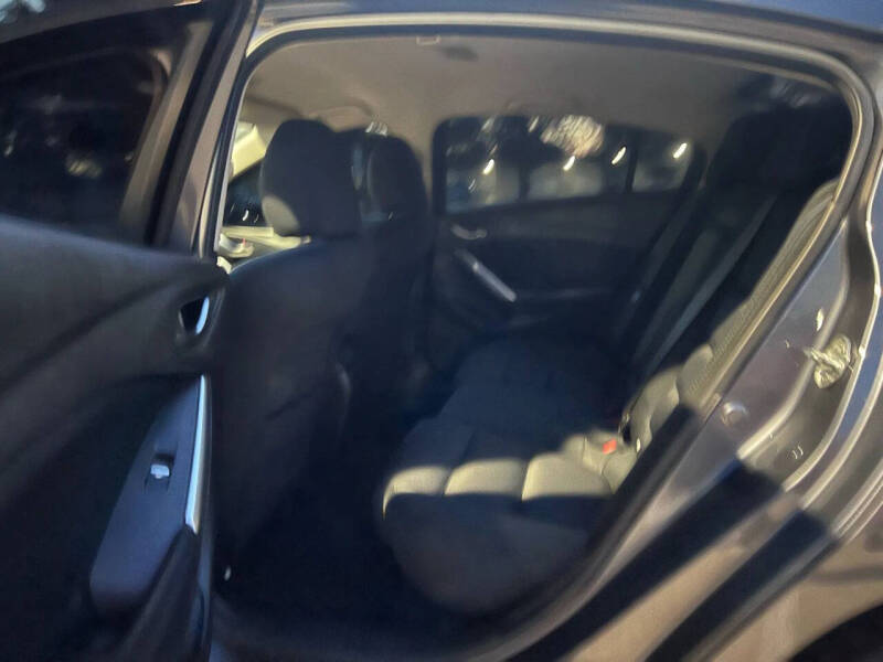 2016 Mazda MAZDA6 i Sport