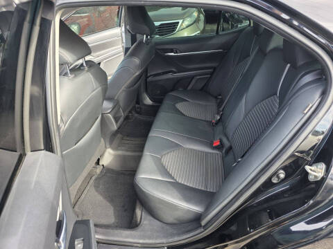 2019 Toyota Camry SE