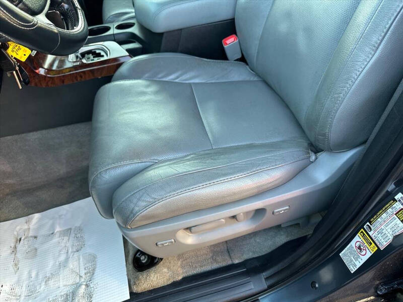 2008 Toyota Sequoia Platinum