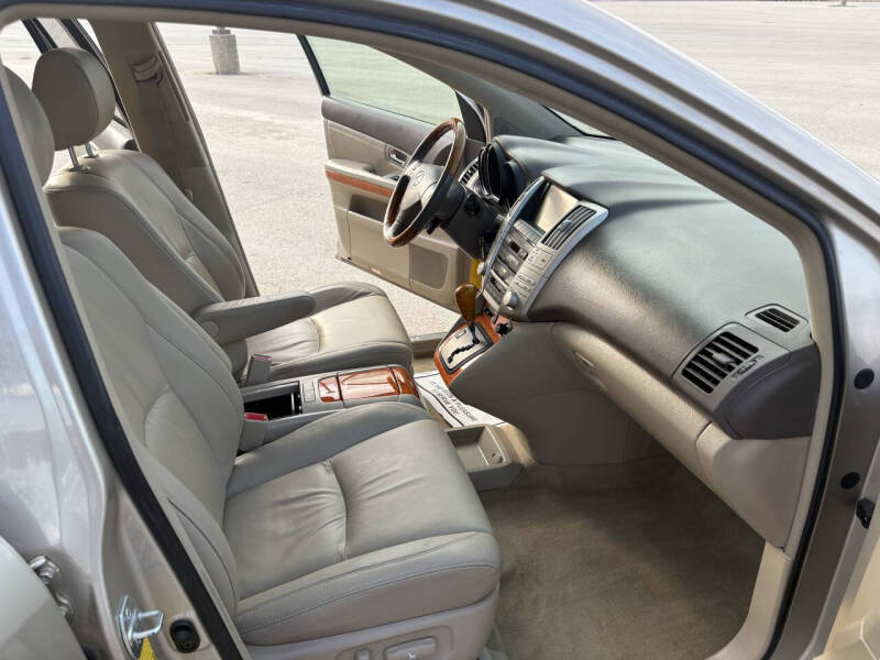 2004 Lexus RX 330