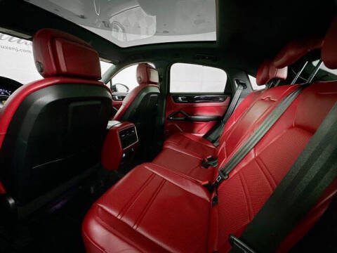 2022 Porsche Cayenne