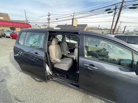 2015 Mazda MAZDA5 Sport