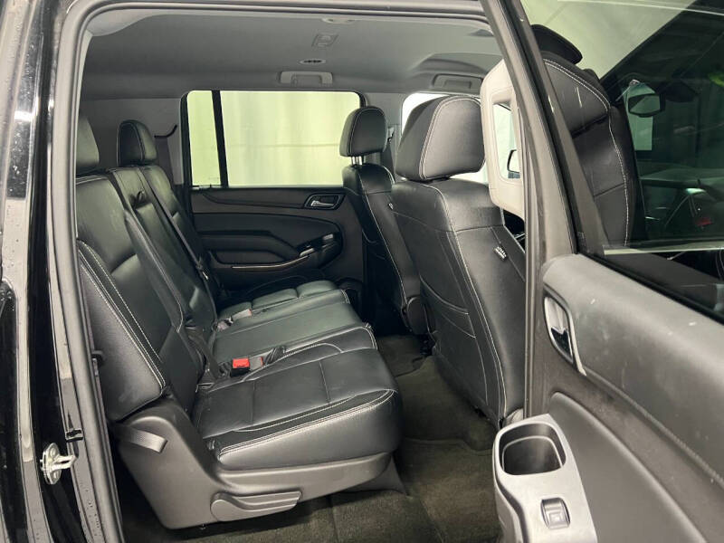 2016 Chevrolet Suburban LS
