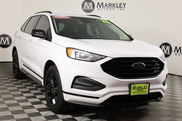 2022 Ford Edge SE