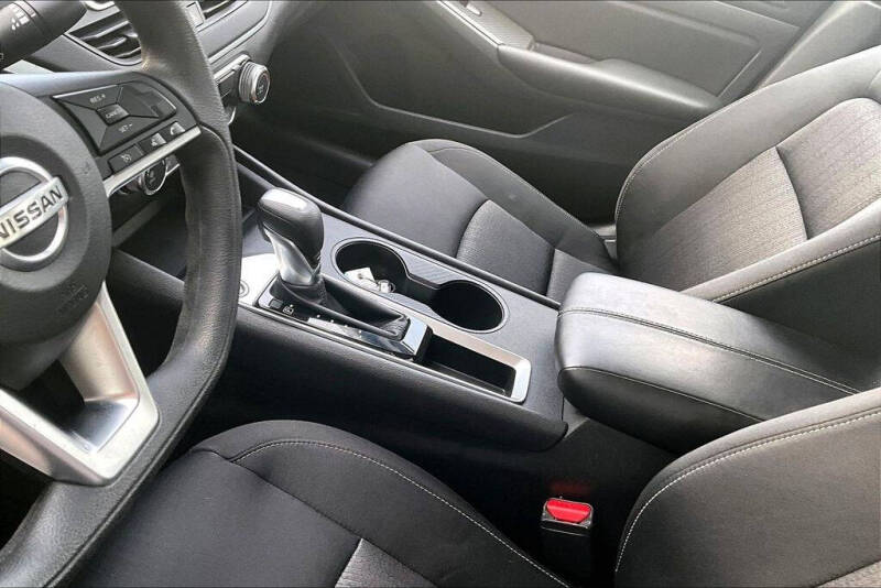 2022 Nissan Altima 2.5 S
