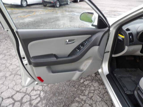 2010 Hyundai Elantra GLS