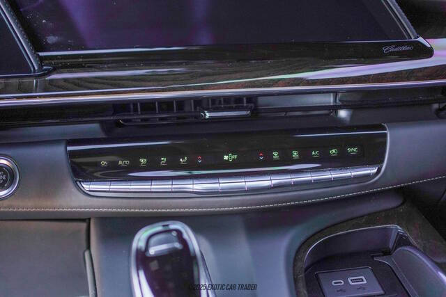 2023 Cadillac Escalade ESV Sport Platinum