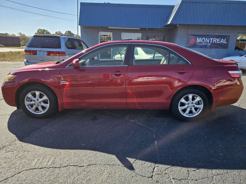 2007 Toyota Camry LE photo 9